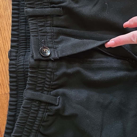 GAP Men's Black Cozy Drape Pants - Picture 2 of 5